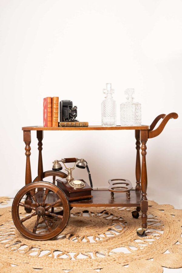 Desserte vintage